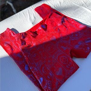 Crowned Athletics Leggings Disney Fairest Hearts